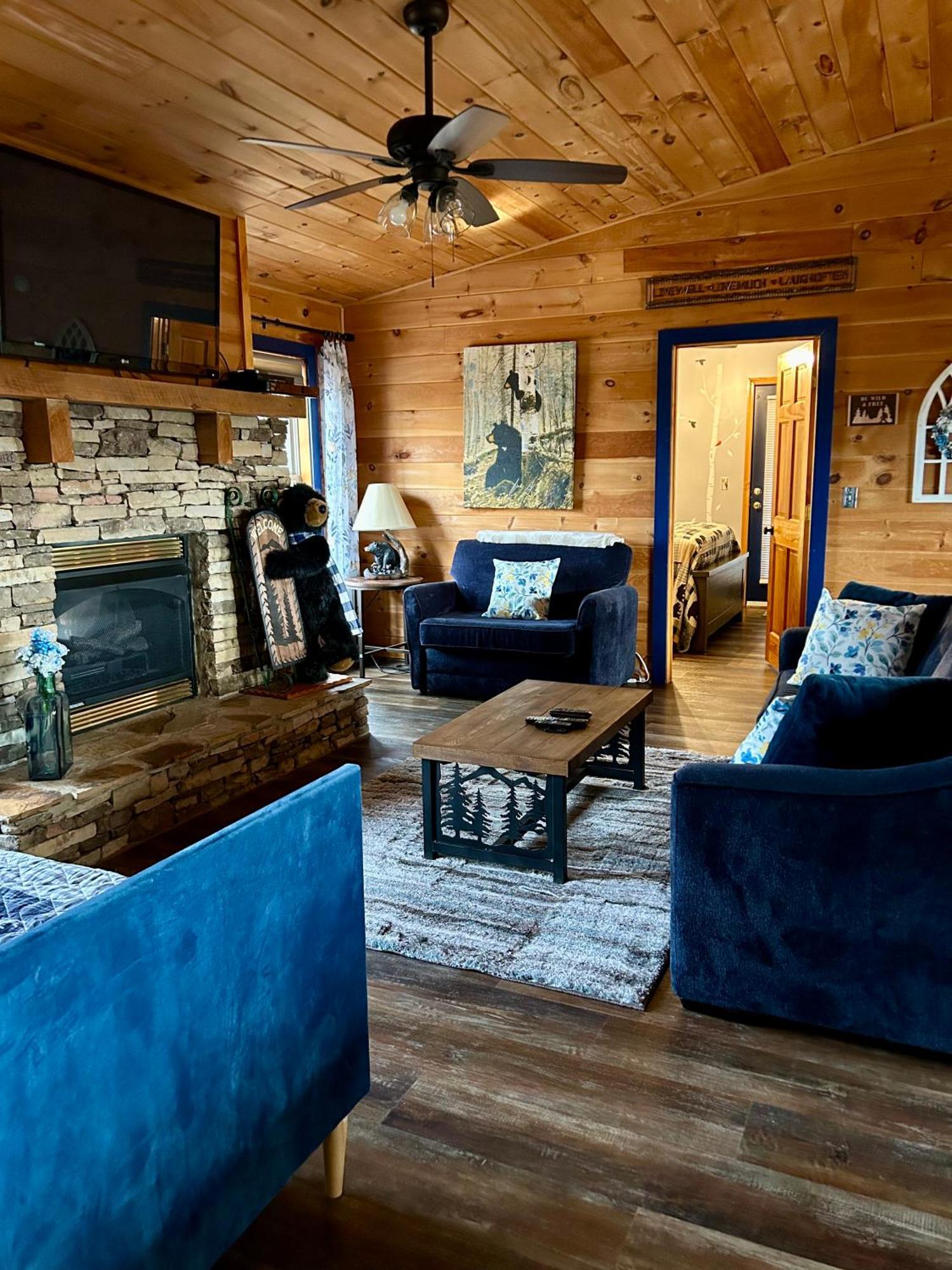 Blue Beary Delight Newly Renovated Near Everything Sevierville Exterior photo